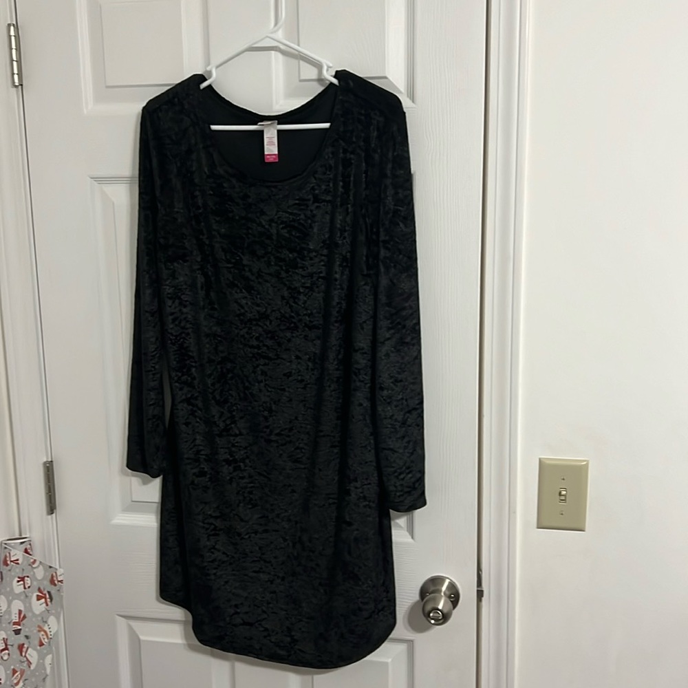 Black velvet dress  XL / XXL